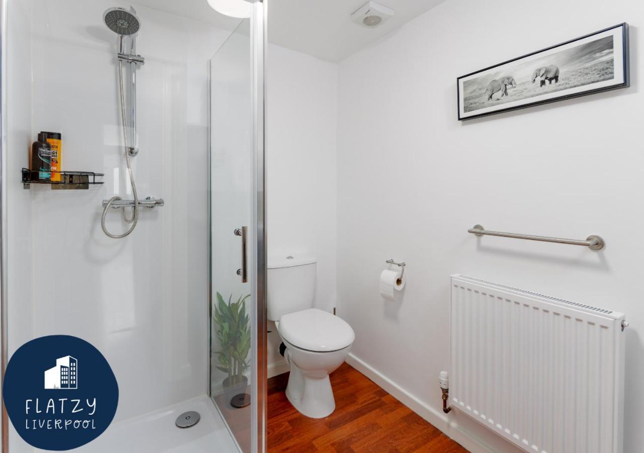 Flatzy - 6 Bed Oasis Close To Football Stadiums Liverpool Exterior foto